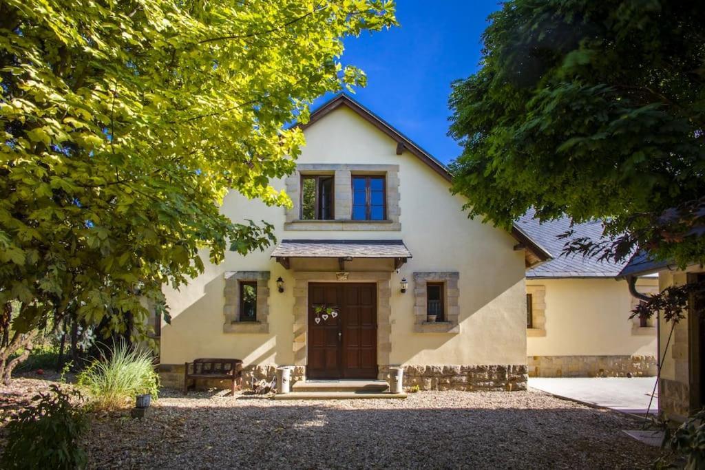 7 Bedroom Secluded Villa Close To Prague ริชานี ภายนอก รูปภาพ