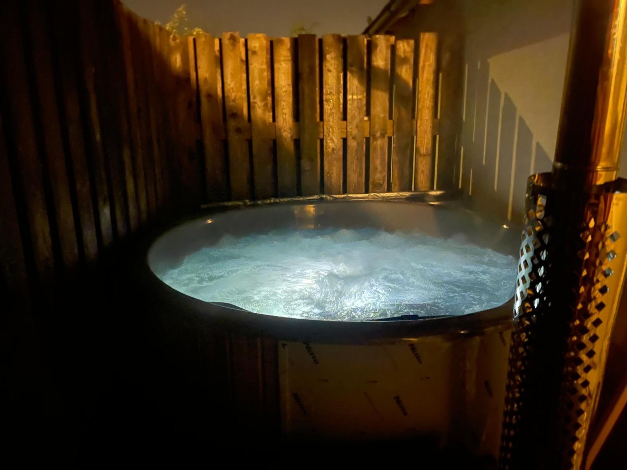 7 Bedroom Secluded Villa Close To Prague ริชานี ภายนอก รูปภาพ